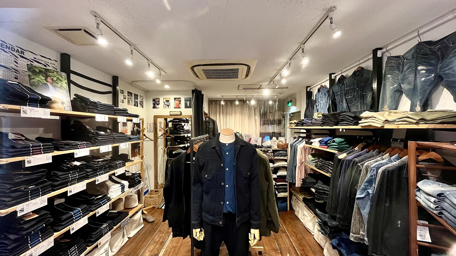 JAPAN BLUE JEANS 上野店 매장